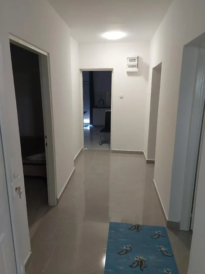 Apartments Novak Klenovica 0*,